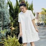 sukongfashion NO.15666 Lady shirt dress with wavy pleats-white