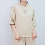 NO.15379 Air Layer Hollowed-out Half Heart Women's T-shirt-apricot-1