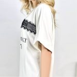 Sukongfashion NO.16157 Women's Round Neck Short Sleeve T-shirt with Lace Patchwork and Letter Print-White-2